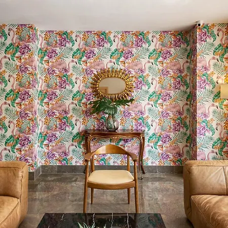 ميناير بلايا فندق 4*