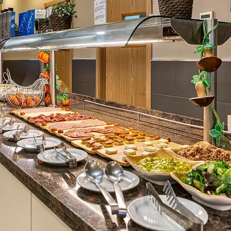 ميناير بلايا فندق فوينخيرولا