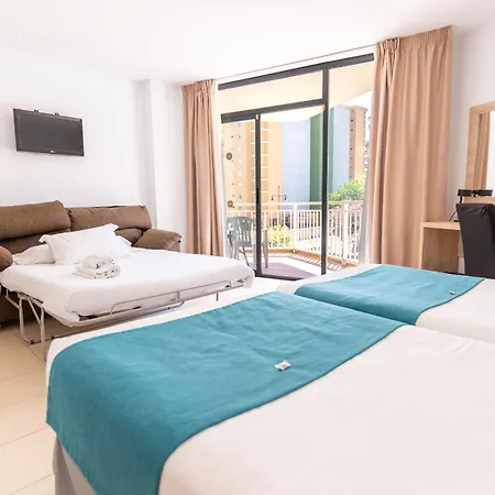 ميناير بلايا 4*