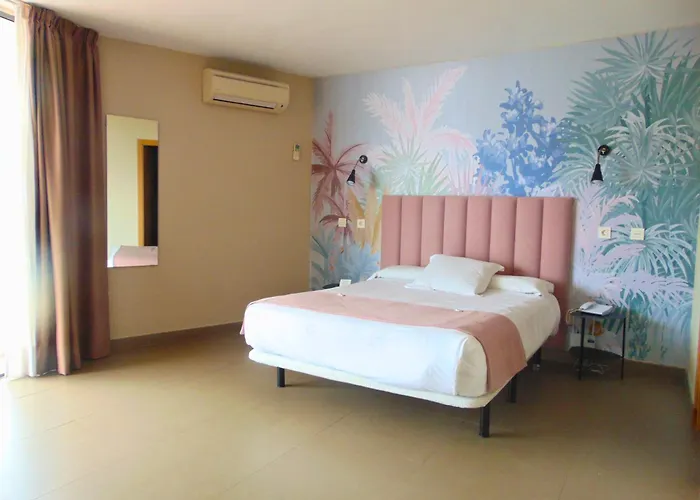 Отель Mainare Playa 4*